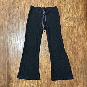 A. Byer Women's Casual Pants Charcoal Grey Size Small